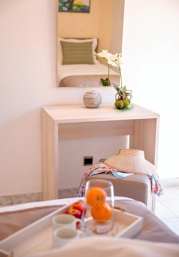 Aparthotel Turial Old Town Ocean View Albufeira Esterno foto