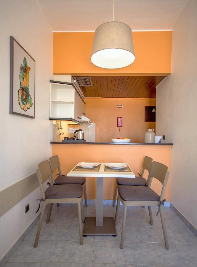 Aparthotel Turial Old Town Ocean View Albufeira Esterno foto