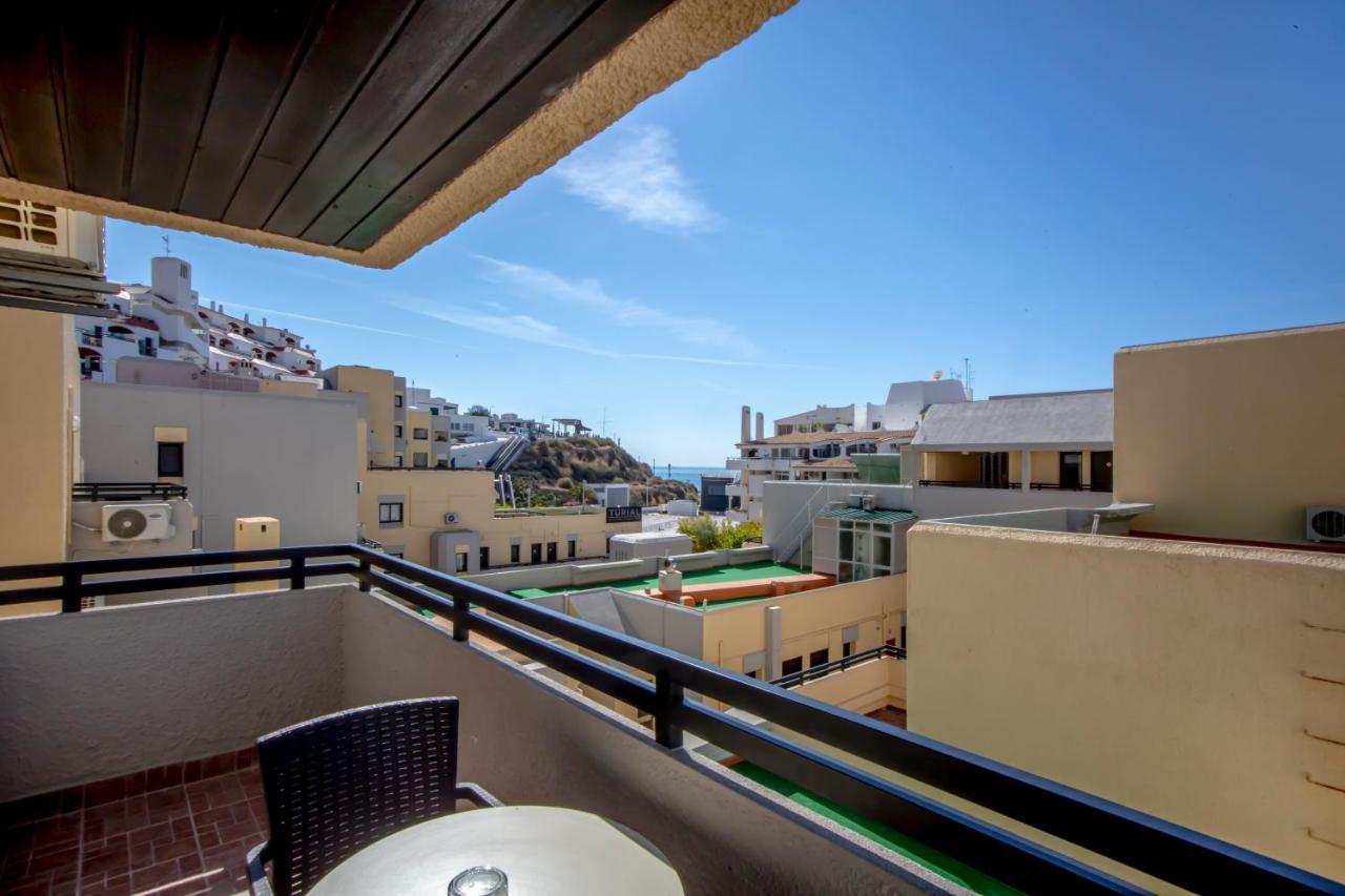 Aparthotel Turial Old Town Ocean View Albufeira Esterno foto