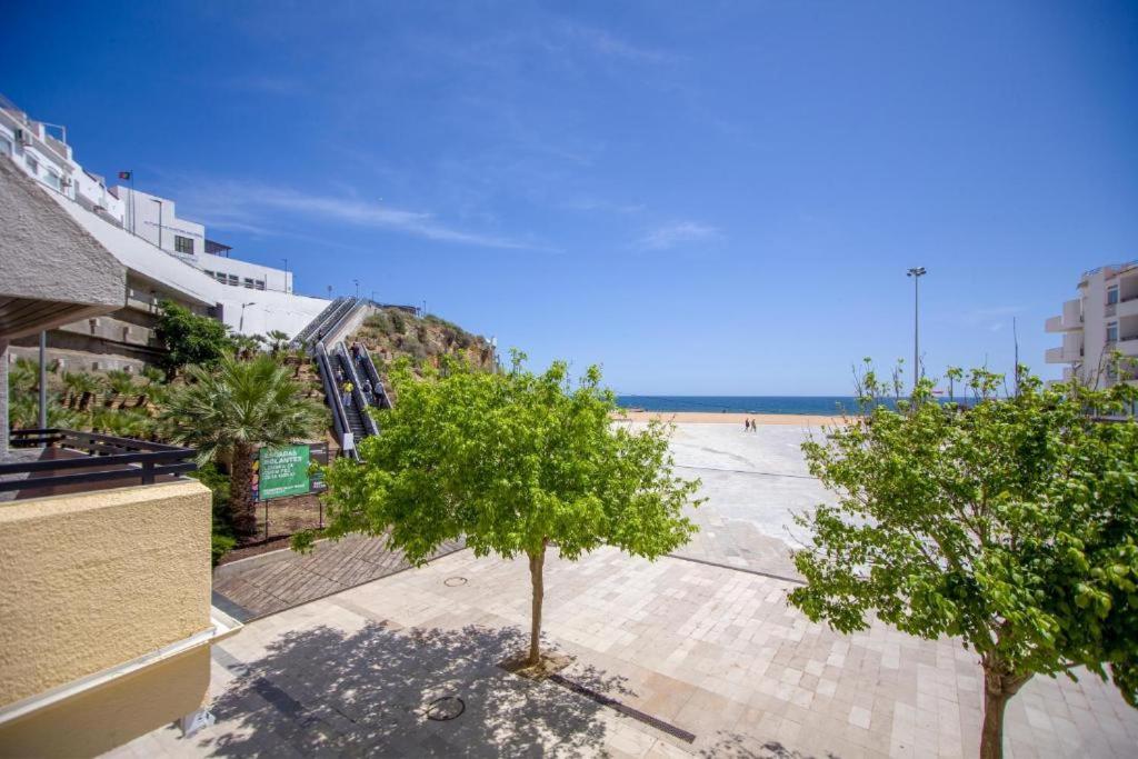Aparthotel Turial Old Town Ocean View Albufeira Esterno foto
