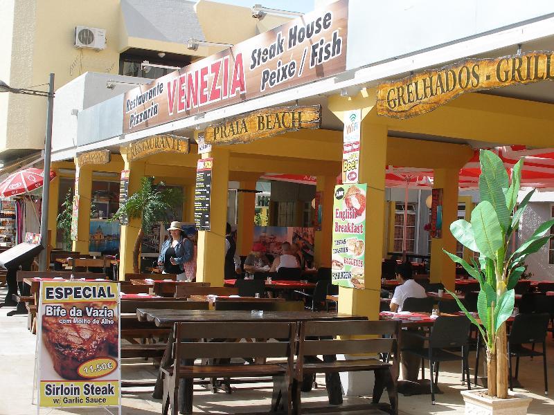 Aparthotel Turial Old Town Ocean View Albufeira Esterno foto